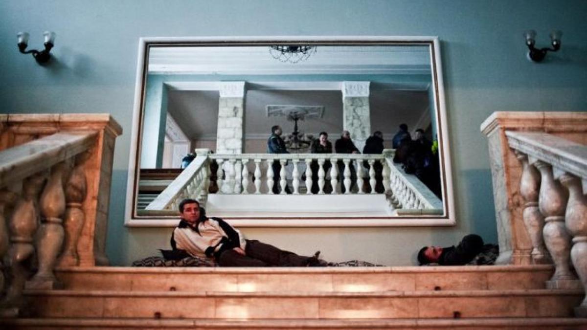 casa sindicatelor din ucraina a fost zguduita de o explozie puternica