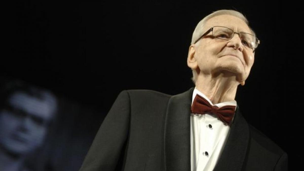 cel mai longeviv actor de teatru maestrul radu beligan la prima piesa din acest an