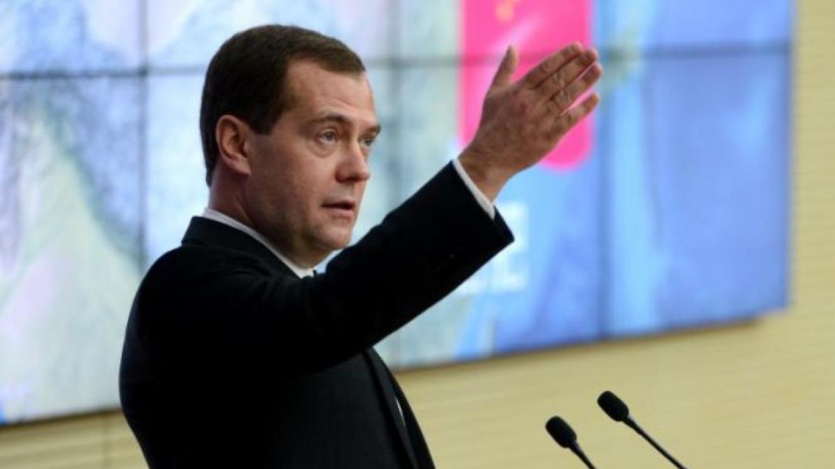 intalnire intre victor ponta si dmitri medvedev cu ocazia ceremoniei de deschidere a jocurilor