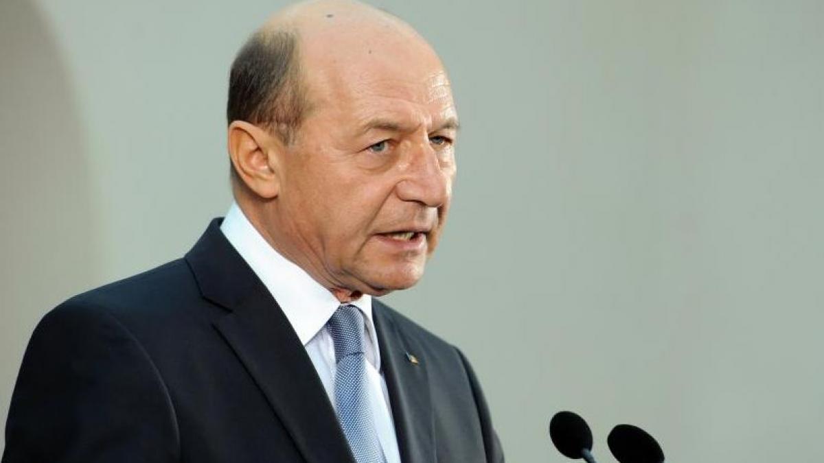traian basescu partidul miscarea populara este un copil prematur al fundatiei