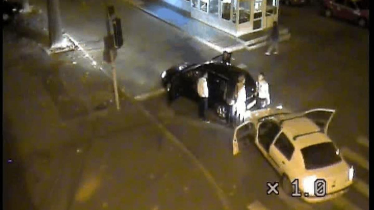 trei oameni au ajuns in spital din cauza unei sicane in trafic incidentul a degenerat rapid iar