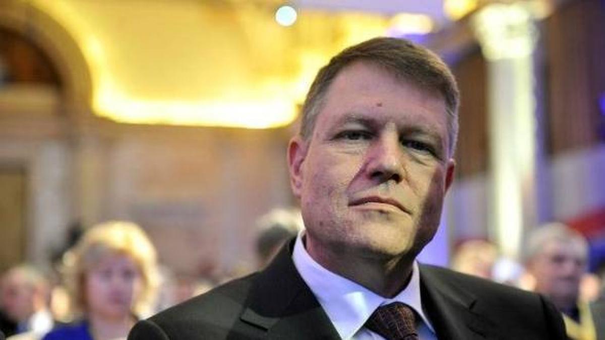 ani nu judeca in doua cazuri la fel klaus iohannis trebuie sa renunte la functia de primar daca