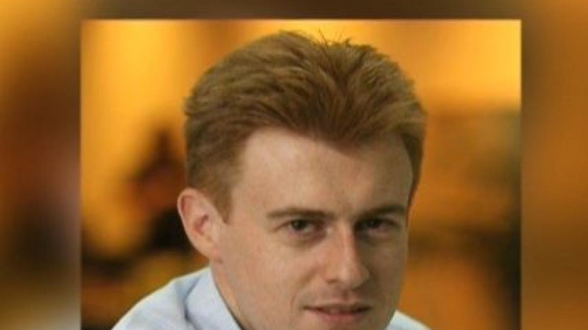 parintii jurnalistului disparut in apele oceanului sper sa traiasca pe un vas pe o insula