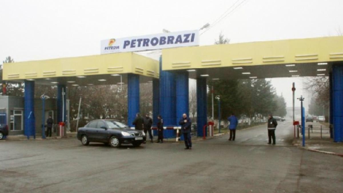 accident la petrobrazi doi muncitori au fost raniti dupa ce s au intoxicat cu gaz