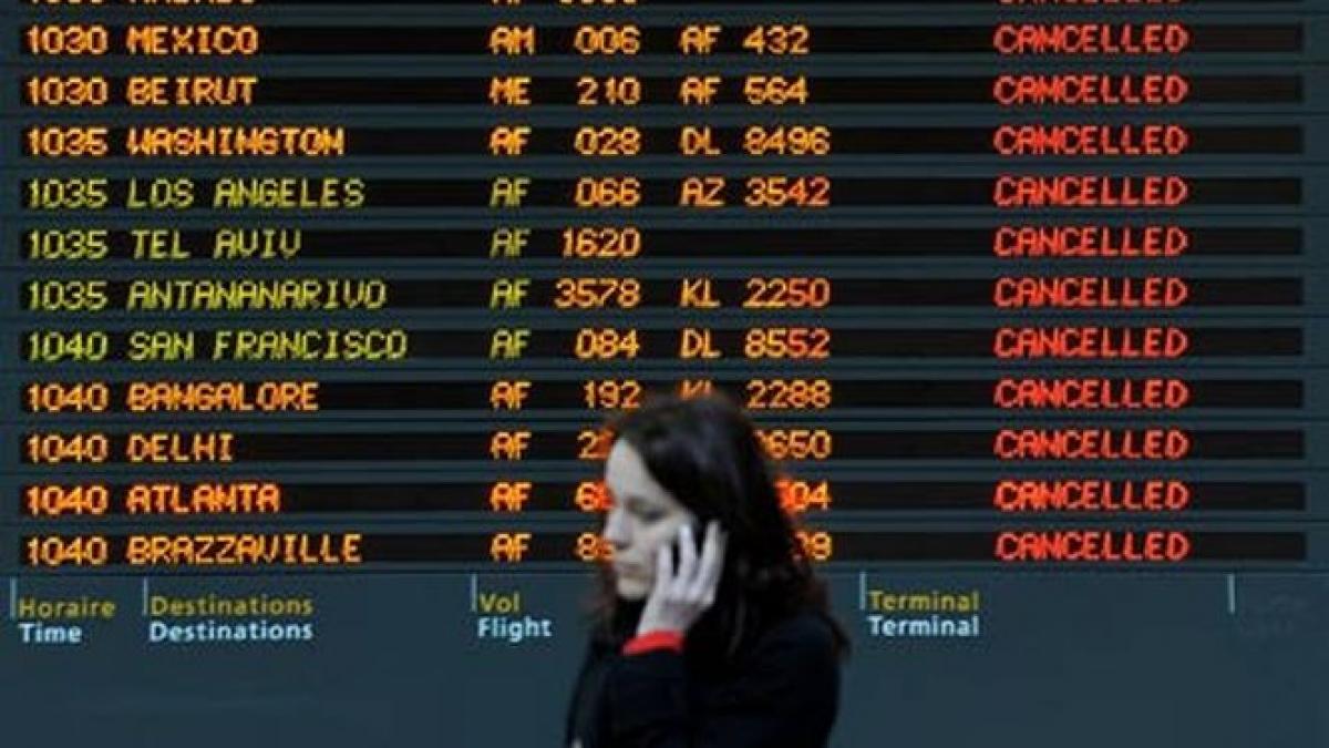 sua furtuna de zapada a dat peste cap traficul aerian 3700 de zboruri au fost anulate