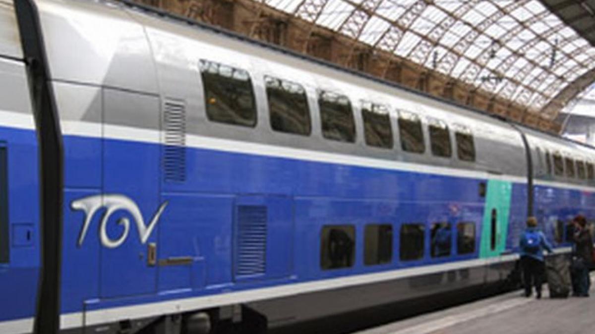 substante explozive intr un tren din franta barbatul care le transporta a fost arestat