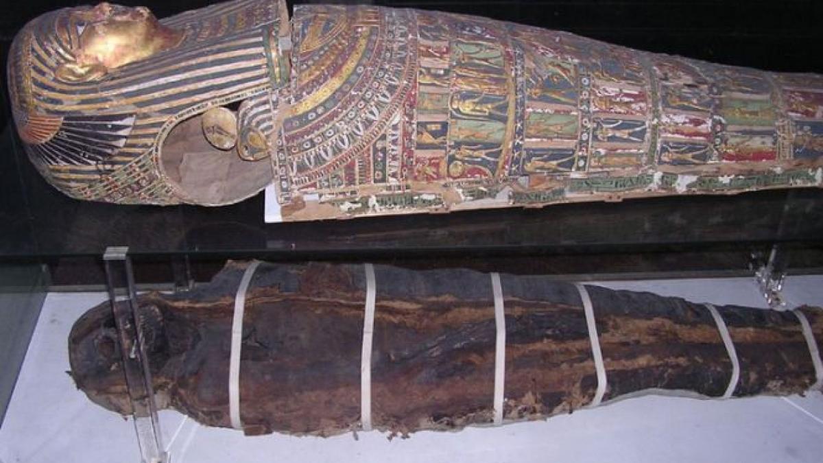 o mumie veche de 3 600 de ani descoperita in orasul egiptean luxor