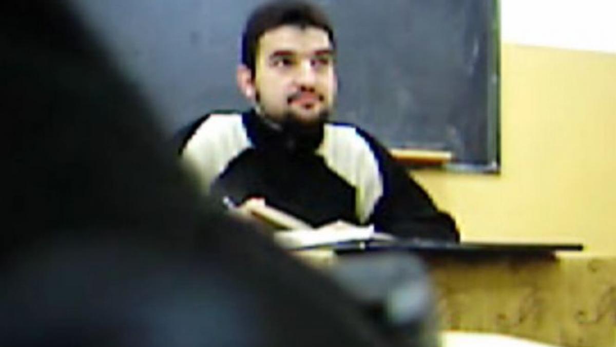 declaratiile socante facute de un preot in fata elevilor ar trebui sa i invete sa si iubeasca