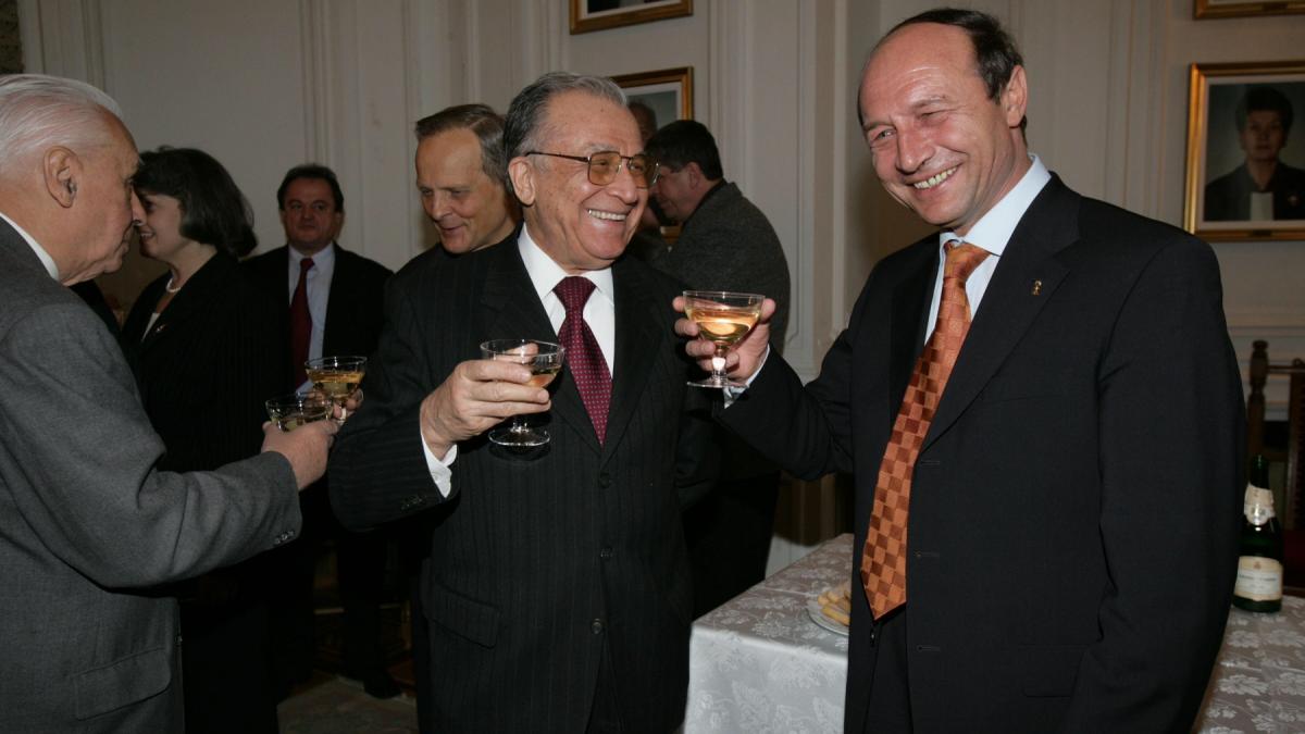 deziluzia optica vin la primarie si vin rusii