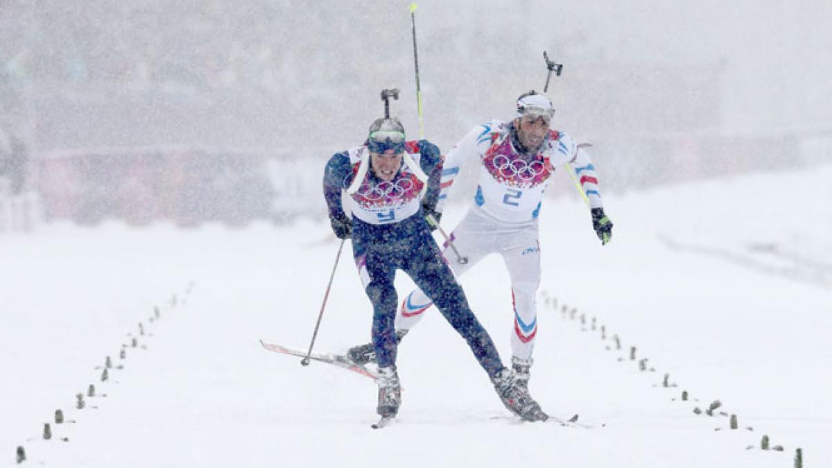 biatlonistul norvegian emil svendsen victorie la foto finis in proba masculina de 15 km cu startul