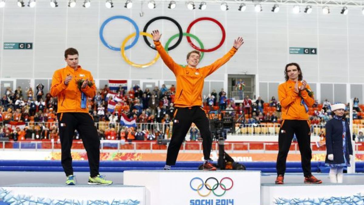 o noua tripla olandeza la patinaj viteza jorrit bergsma medalie de aur si record olimpic la 10 000
