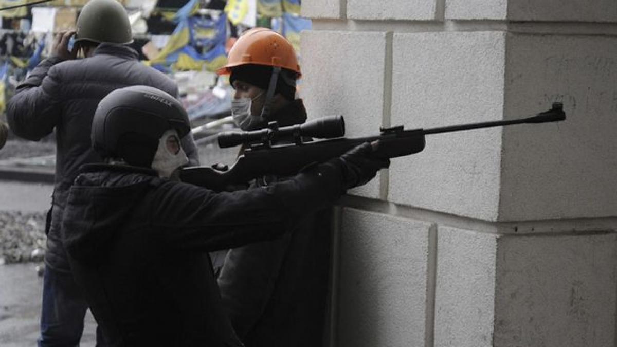 kievul se apropie de legea martiala fortele de securitate au fost autorizate sa foloseasca armele