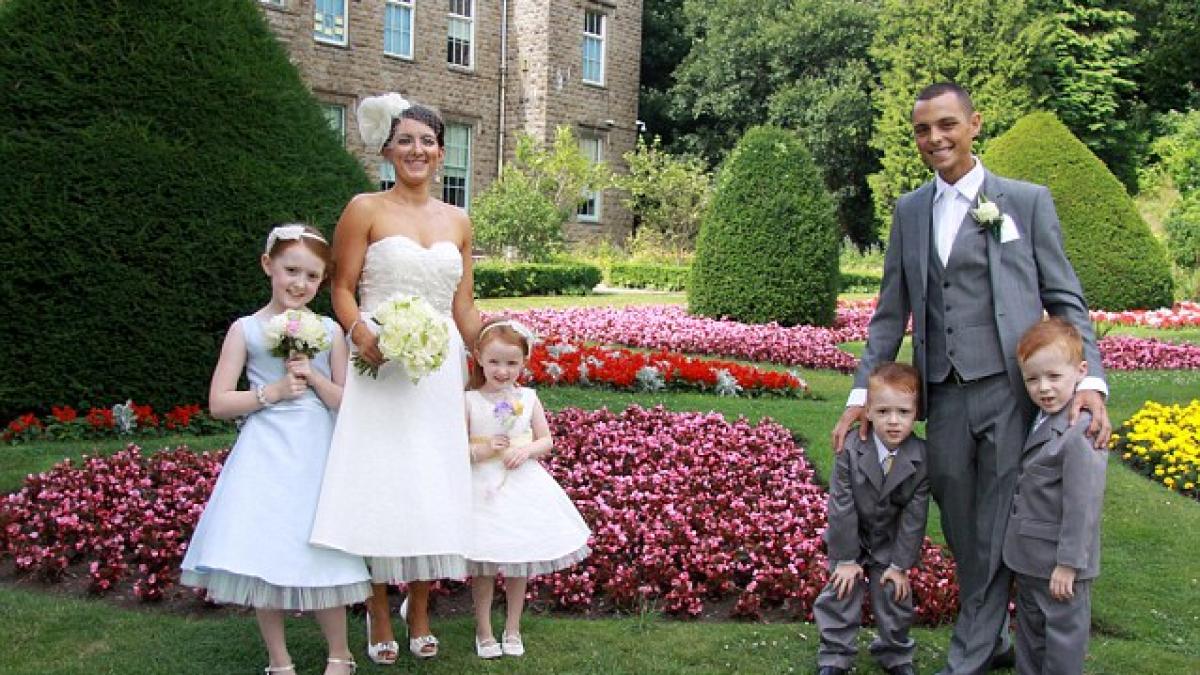 o fotografie de nunta ce parea perfecta ascunde o poveste devastatoare