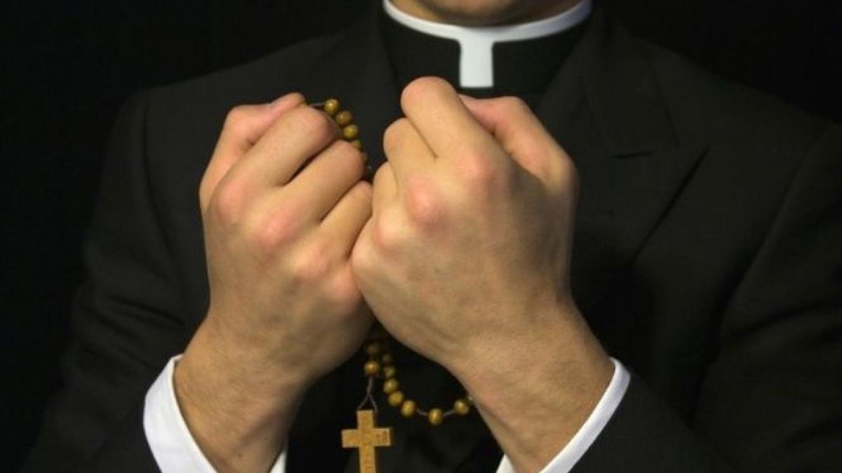 un episcop bulgar demis dupa ce a participat la o orgie sexuala