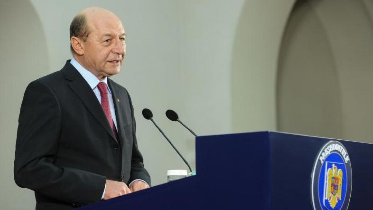 basescu fac apel la toti liderii politici din ucraina sa manifeste calm retinere pragmatism si