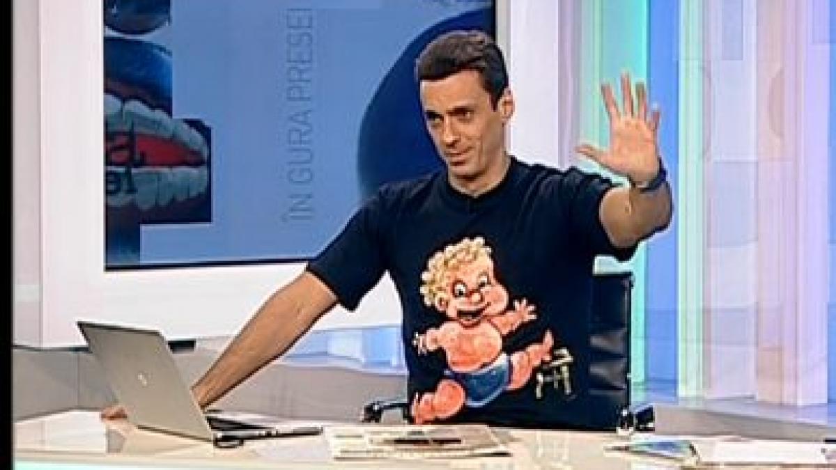 mircea badea jurnalistul care nu spune public de unde incaseaza banii nu este jurnalist