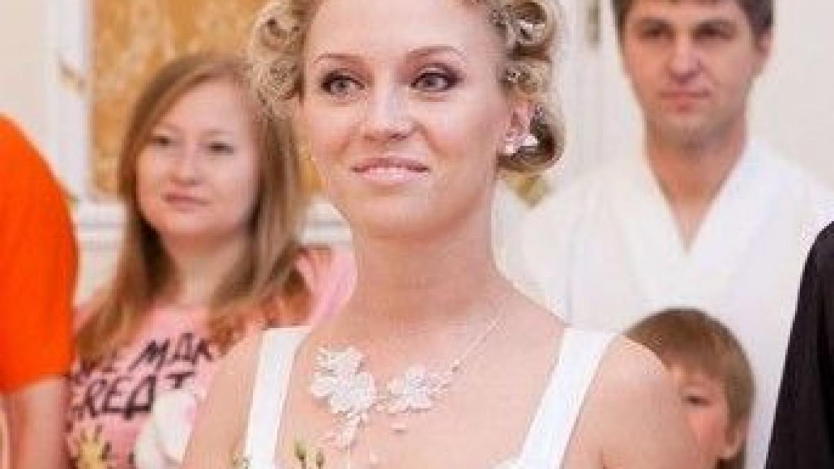 mireasa asta i a surprins pe toti cum a venit imbracata la propria nunta