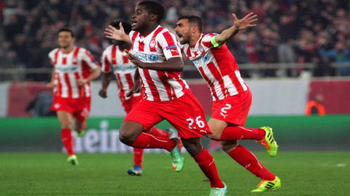prima surpriza din optimile ligii campionilor olympiakos a invins cu 2 0 pe manchester united