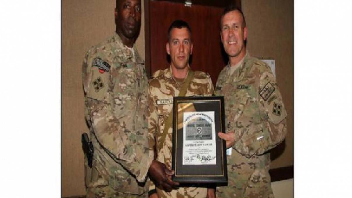 adrian ionut vaduva militarul roman numit de americani eroul zilei decorat de ministrul dusa