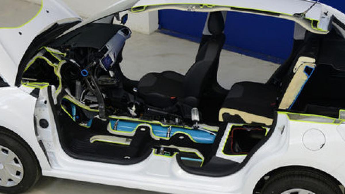 peugeot lucreaza la o masina care va merge cu aer comprimat