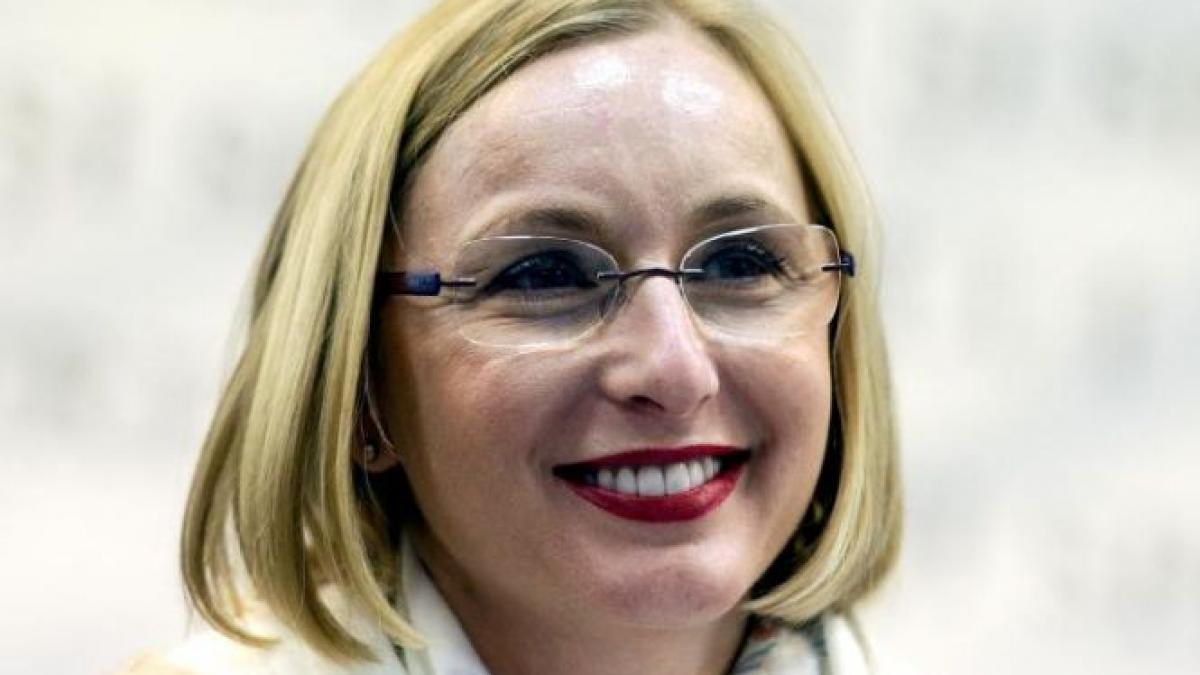 gabriela szabo noul ministru al tineretului si sportului o surpriza foarte frumoasa pentru mine