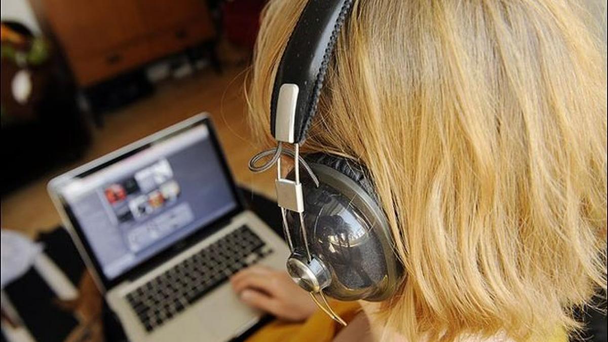 rusia a blocat paginile web care apartin nationalistilor ucraineni