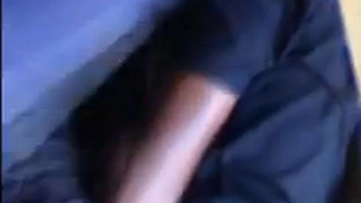 ce au gasit politistii de frontiera dintr un oras spaniol in bagajul unui marocan