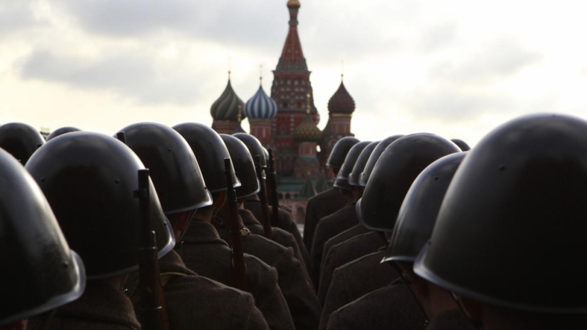 ce se intampla acum in ucraina miscarea pe care a facut o viktor ianukovici fata de rusia