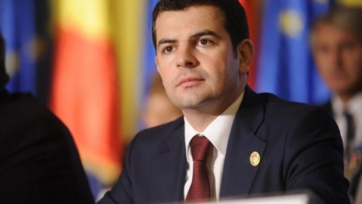 constantin teoretic functia de presedinte al senatului ar trebui sa revina pc prin protocol