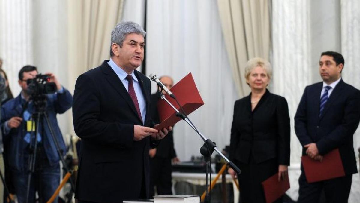 ponta oprea preia maine oficial ministerul de interne basescu va semna decretul