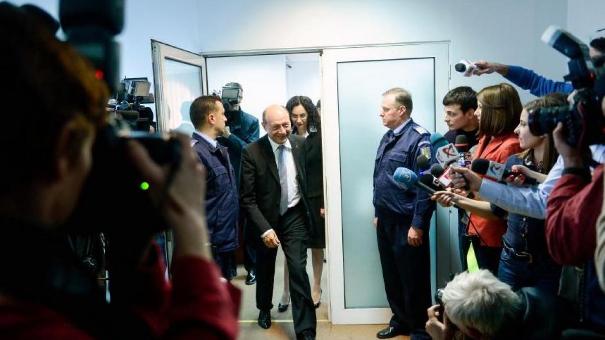 csm il spala pe traian basescu presedintele nu ar fi influentat justitia in cazul lui adrian nastase