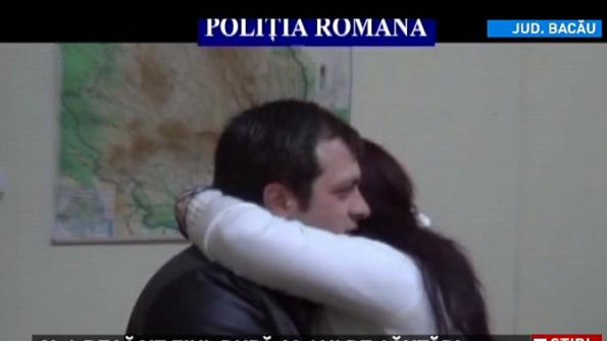 o femeie si a regasit fiul pe care care il cauta de 18 ani