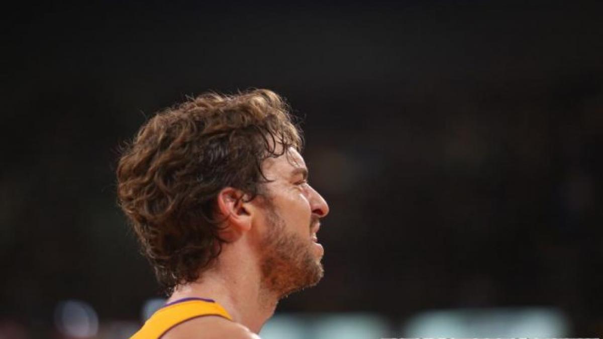 los angeles lakers a suferit cea mai severa infrangere din istoria sa chiar in fata rivalilor de la