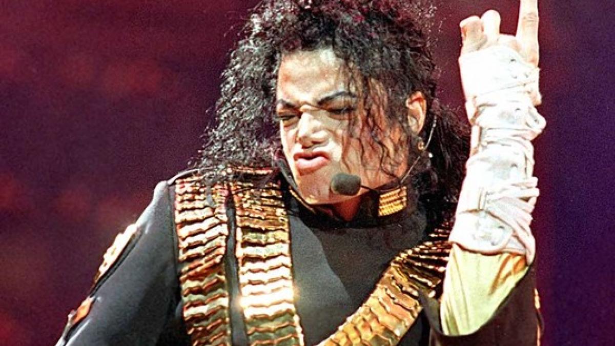 Michael Jackson, subiectul unui nou scandal de paternitate în Statele Unite
