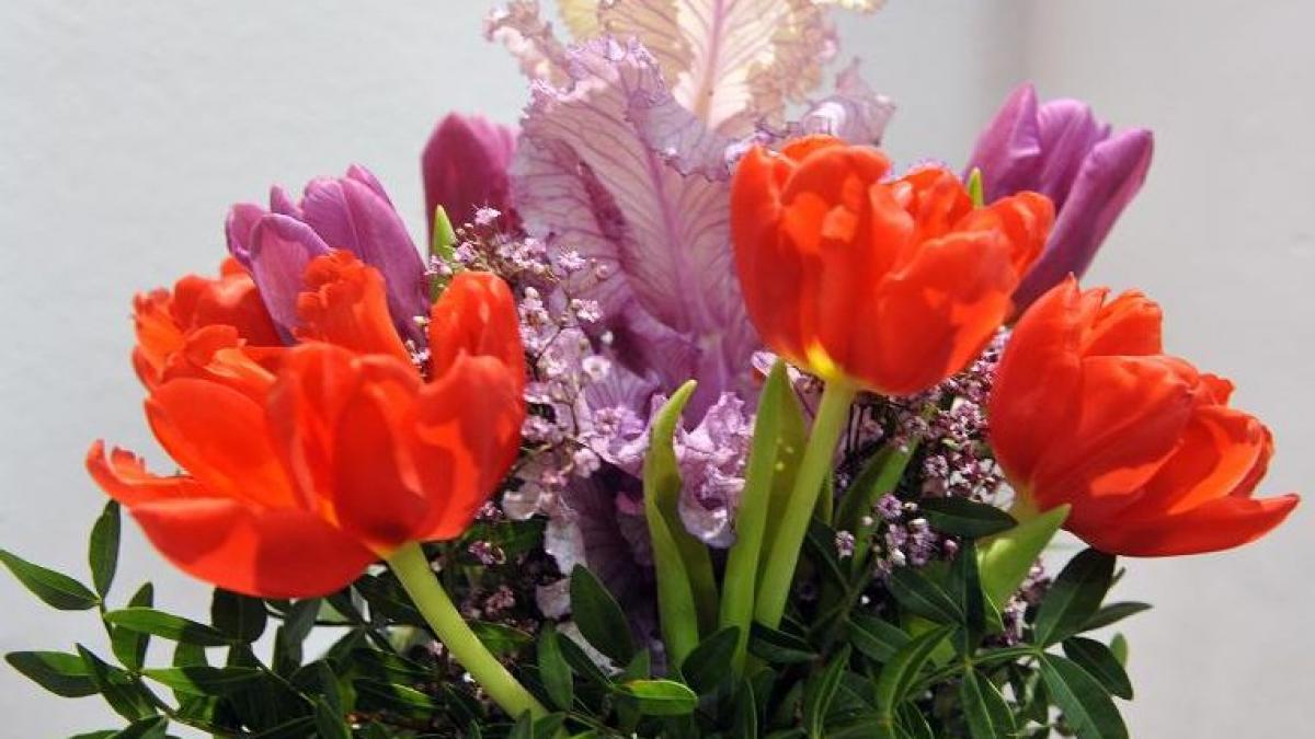 amenzi de circa 3 milioane de lei in 4 zile in comertul cu flori