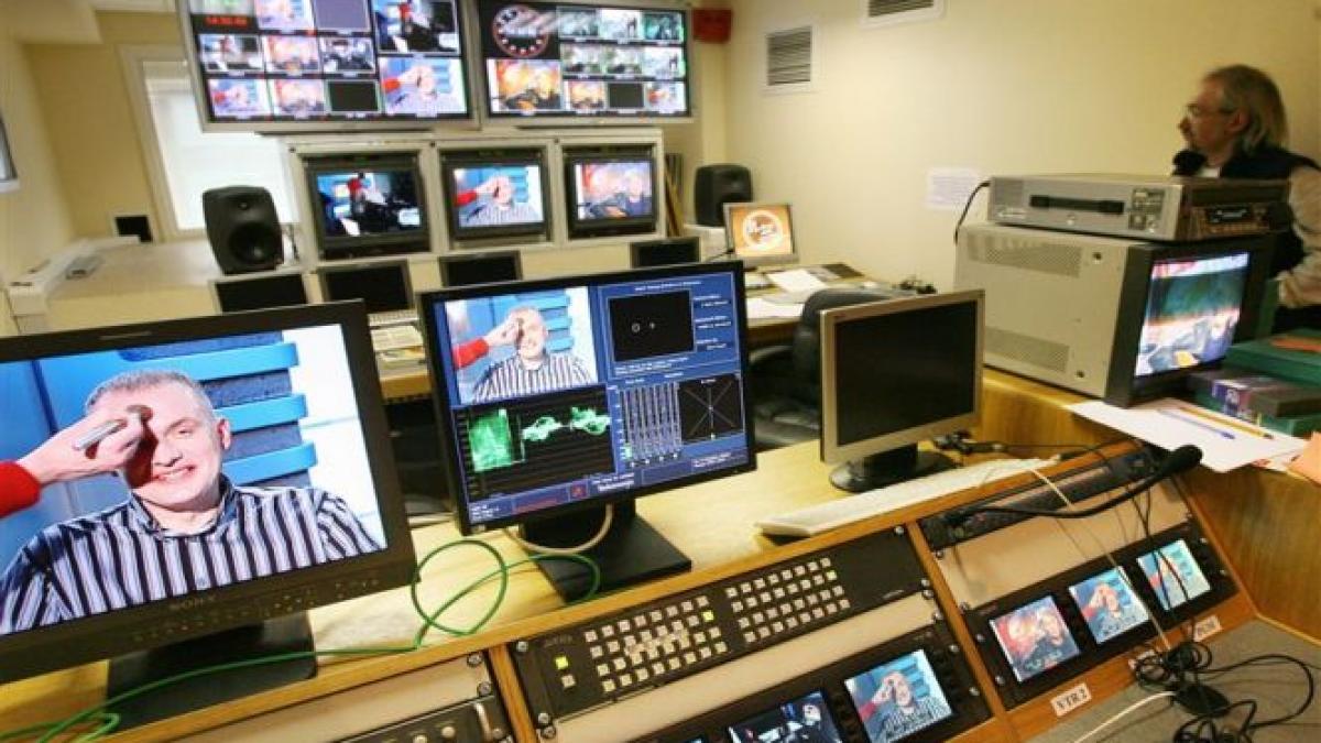 razboiul de propaganda se accentueaza cna ul ucrainean a blocat difuzarea televiziunilor rusesti