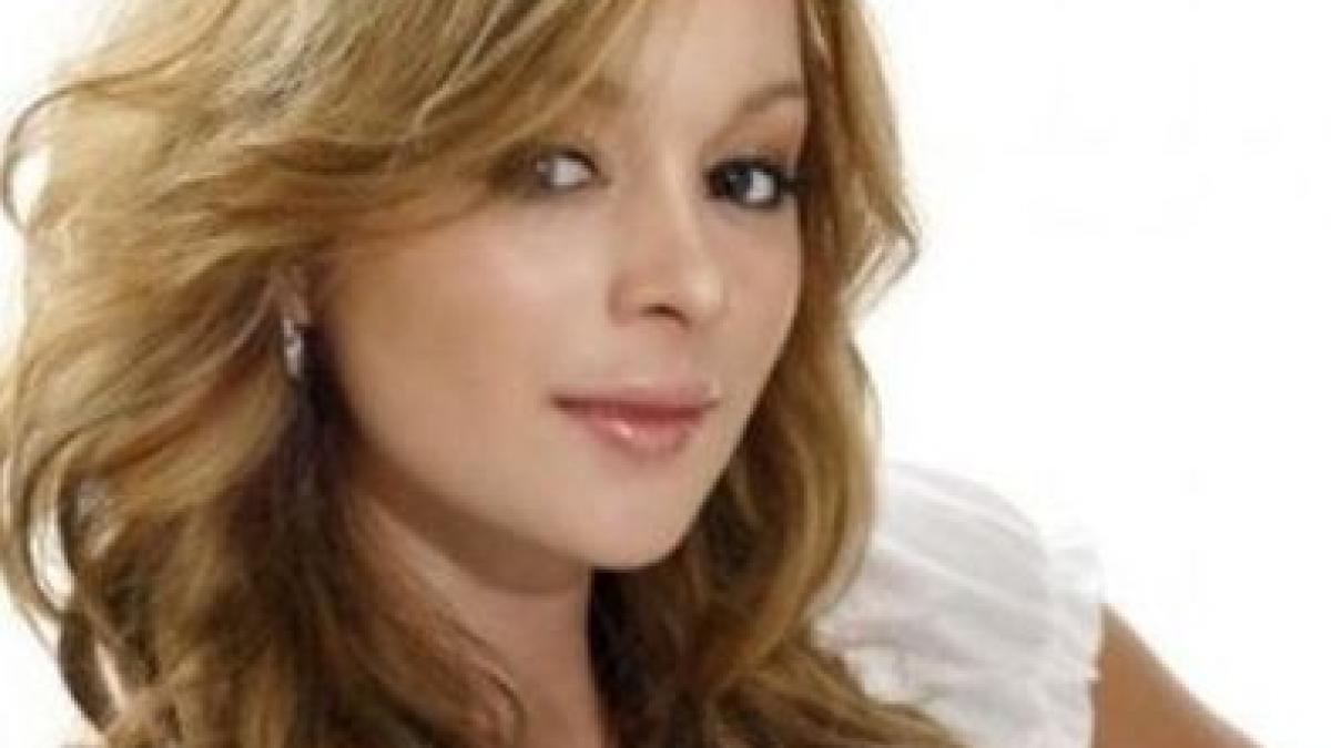 este fiica celui mai puternic om din lume putini stiau cine este taticul ei dar foarte multi se tem