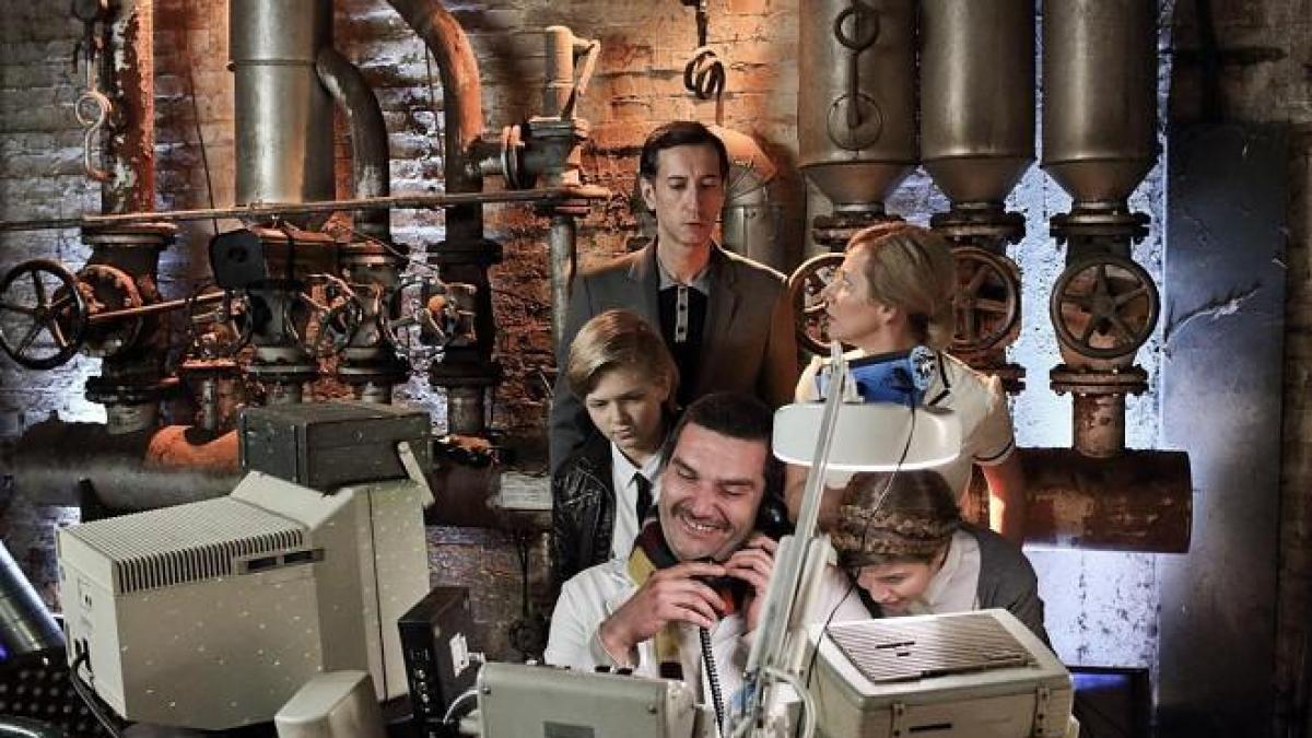 26 de filme in competitia internationala la next 2014 regizorul peter webber in juriu