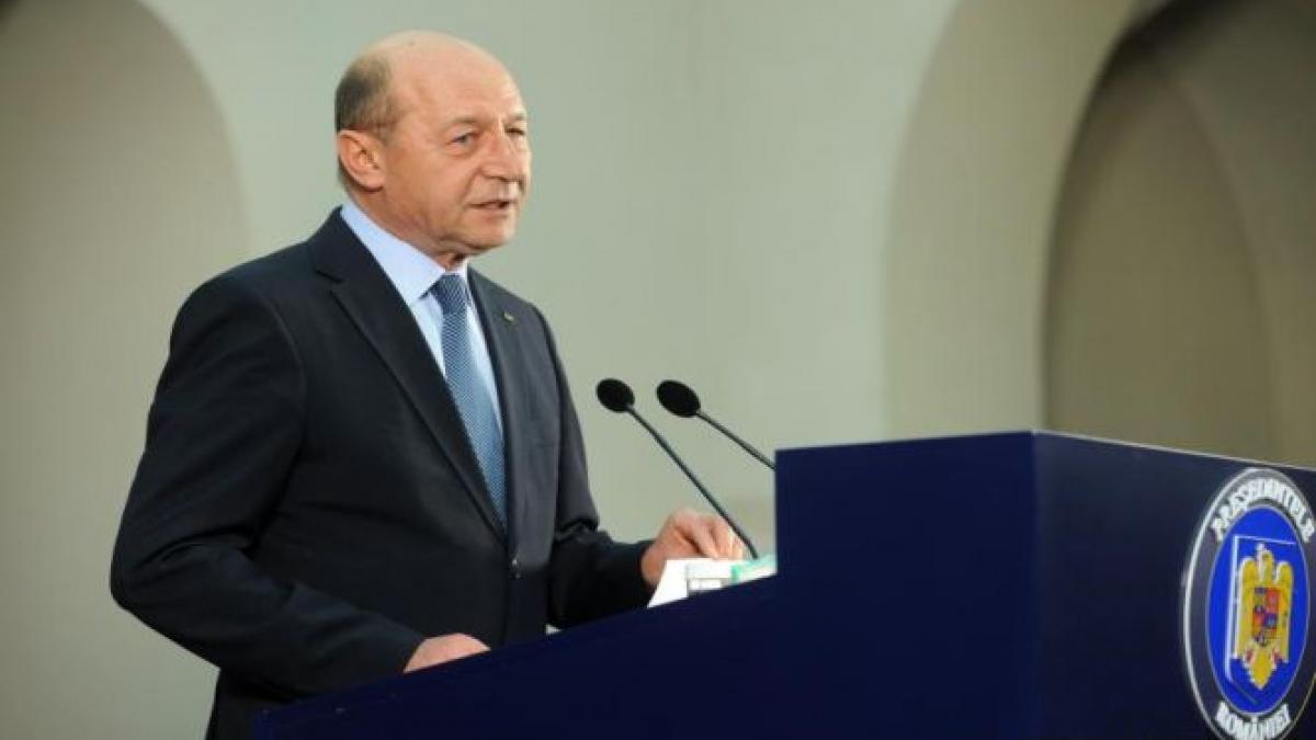 basescu ii avertizeaza pe politicienii maghiari statul roman nu va tolera mesaje care sa contravina