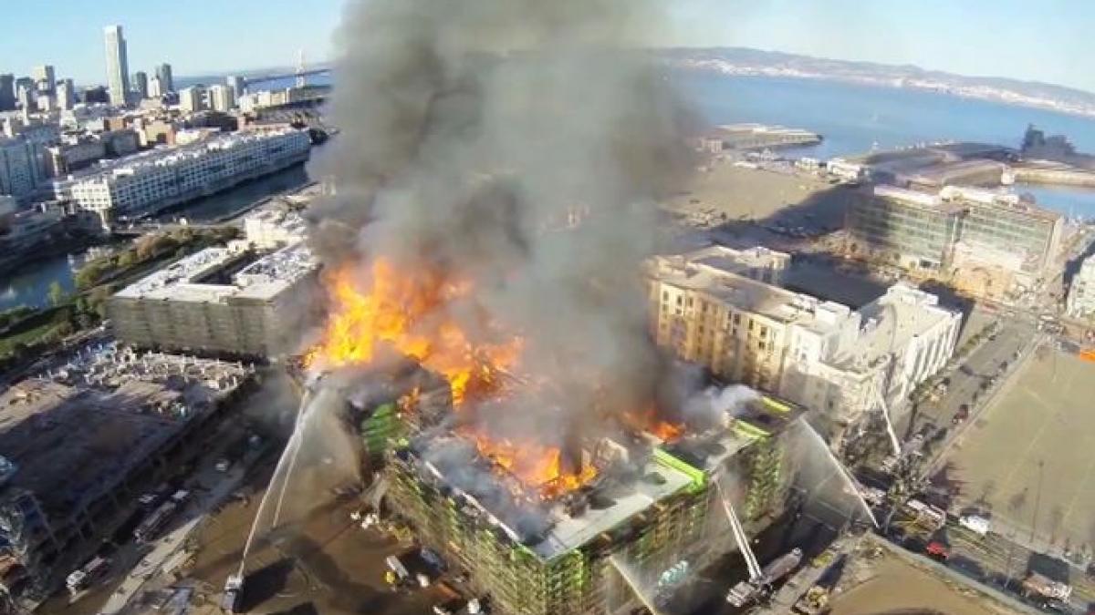 explozia din new york filmata din aer cum arata cele doua cladiri imediat dupa interventia