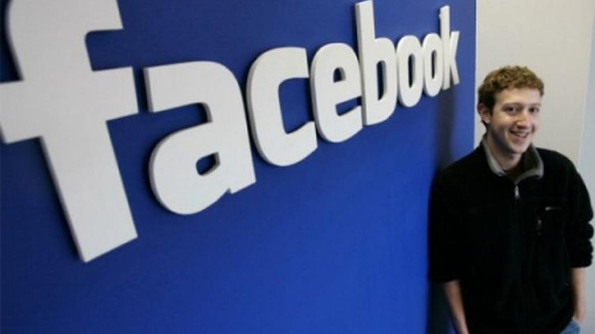 fondatorul facebook l a sunat pe obama pentru a se plange de spionajul online