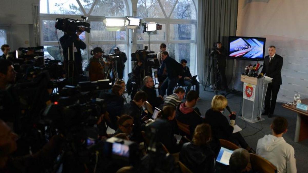 parlamentul crimeii va cere oficial luni intrarea republicii in componenta federatiei ruse