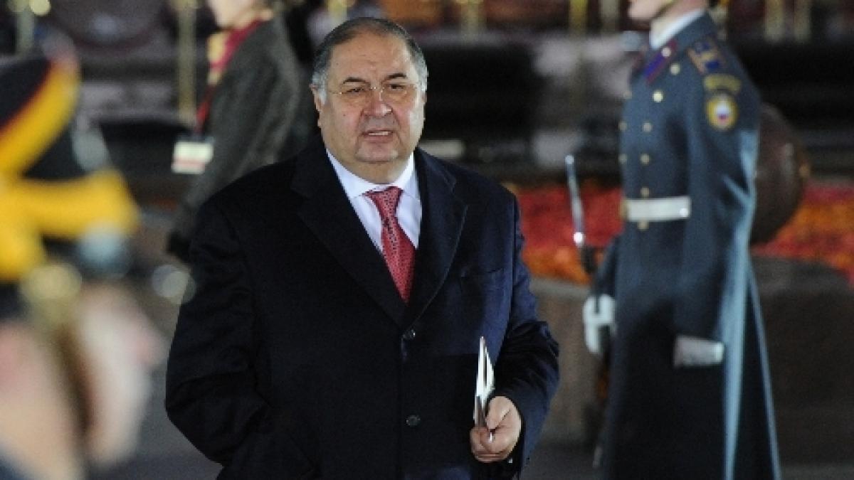 cel mai bogat rus si a vandut actiunile apple si facebook pentru a investi in china