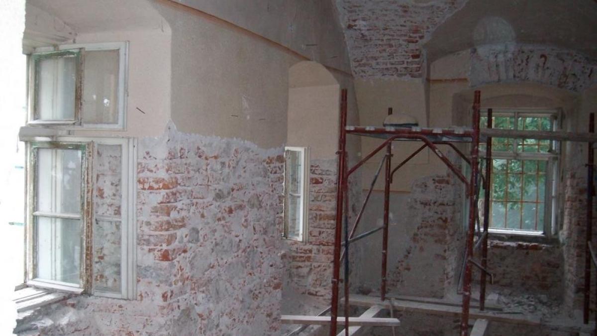 p bazilica si manastirea maria radna din judetul arad un loc de pelerinaj important pentru europa