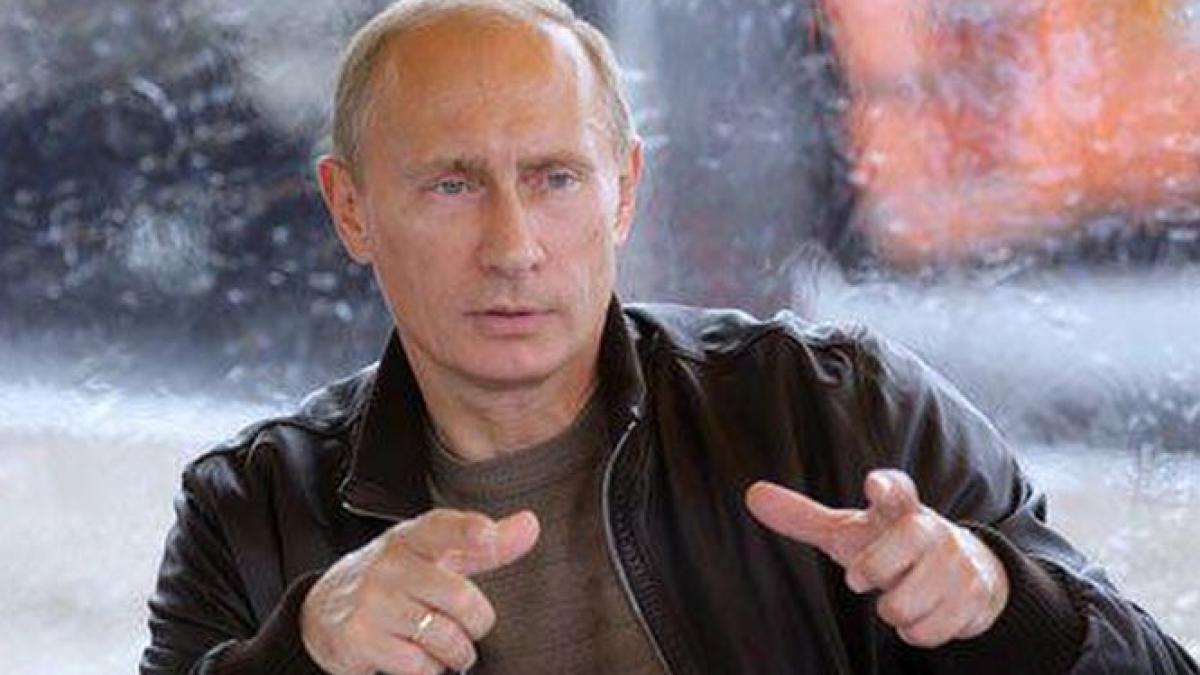 vladimir putin militarii rusi se afla legal in crimeea