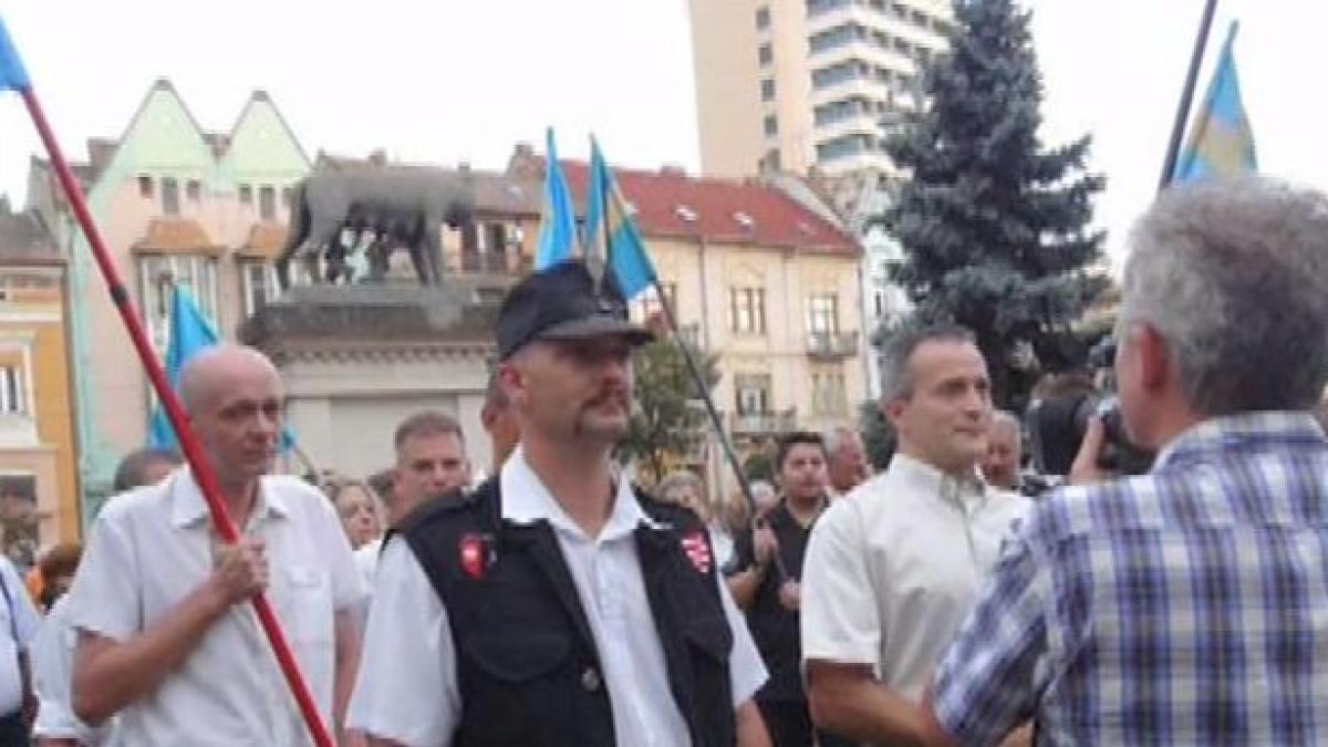 ministerul ungar de externe va verifica daca expulzarea cetatenilor ungari considerati extremisti