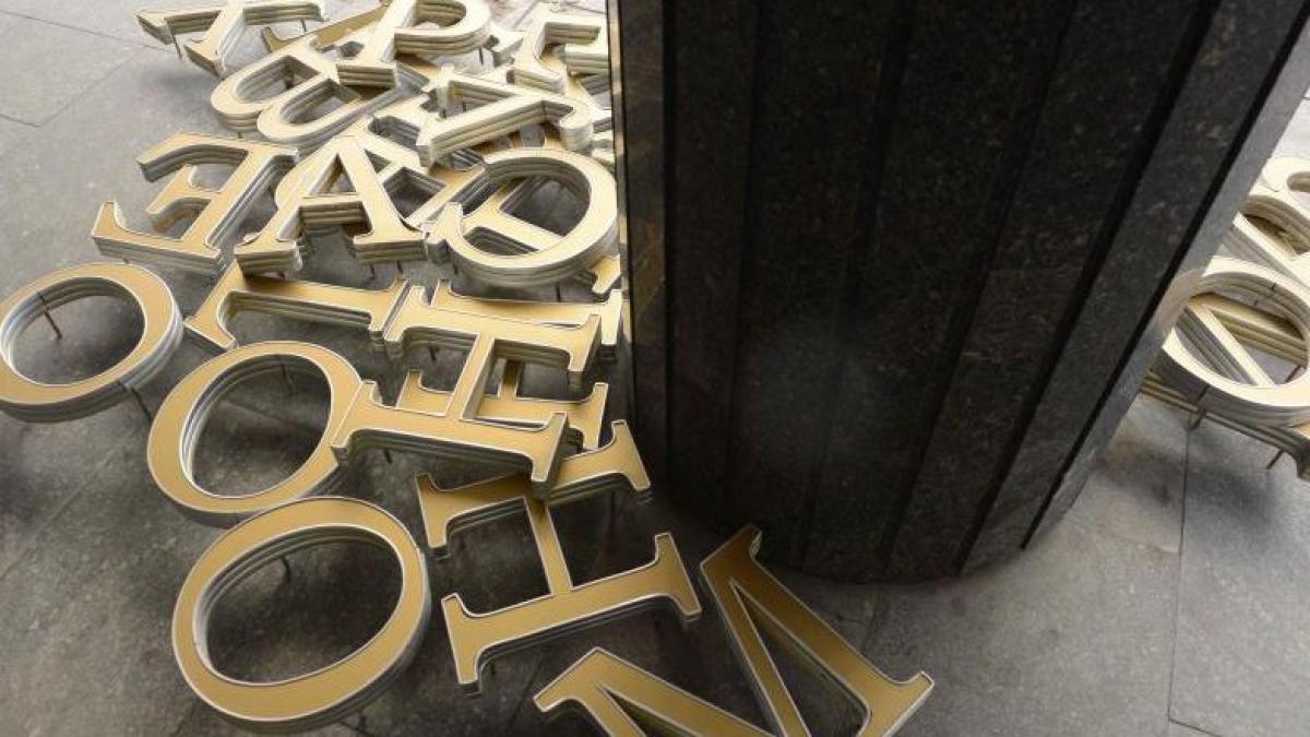 update membrii unor militii proruse au ocupat inca o baza militara din crimeea