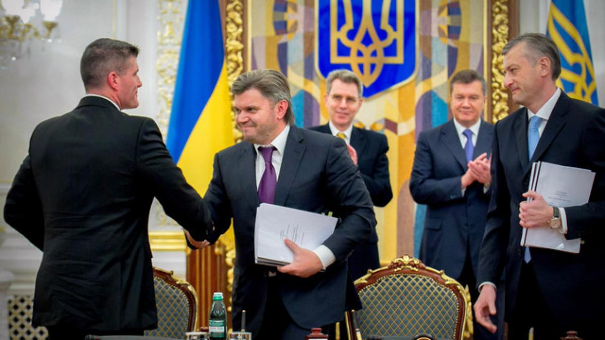 este ireal ce au gasit in casa unui mare politician din ucraina acum nimeni nu il mai gaseste dupa