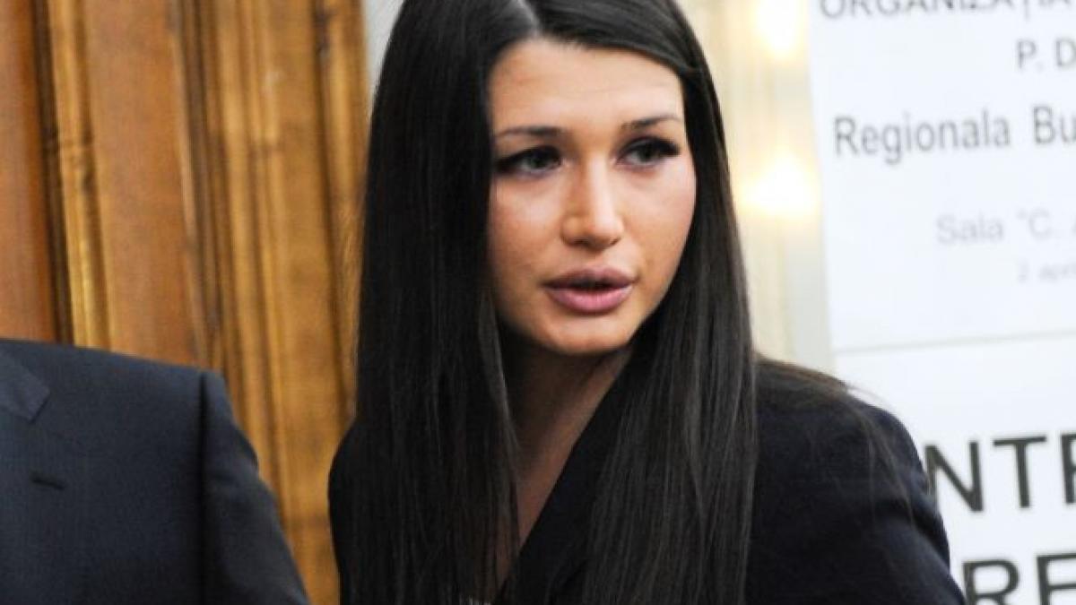 elena basescu atac la stolojan in loc sa se retraga la pensie isi doreste un loc caldut in pe