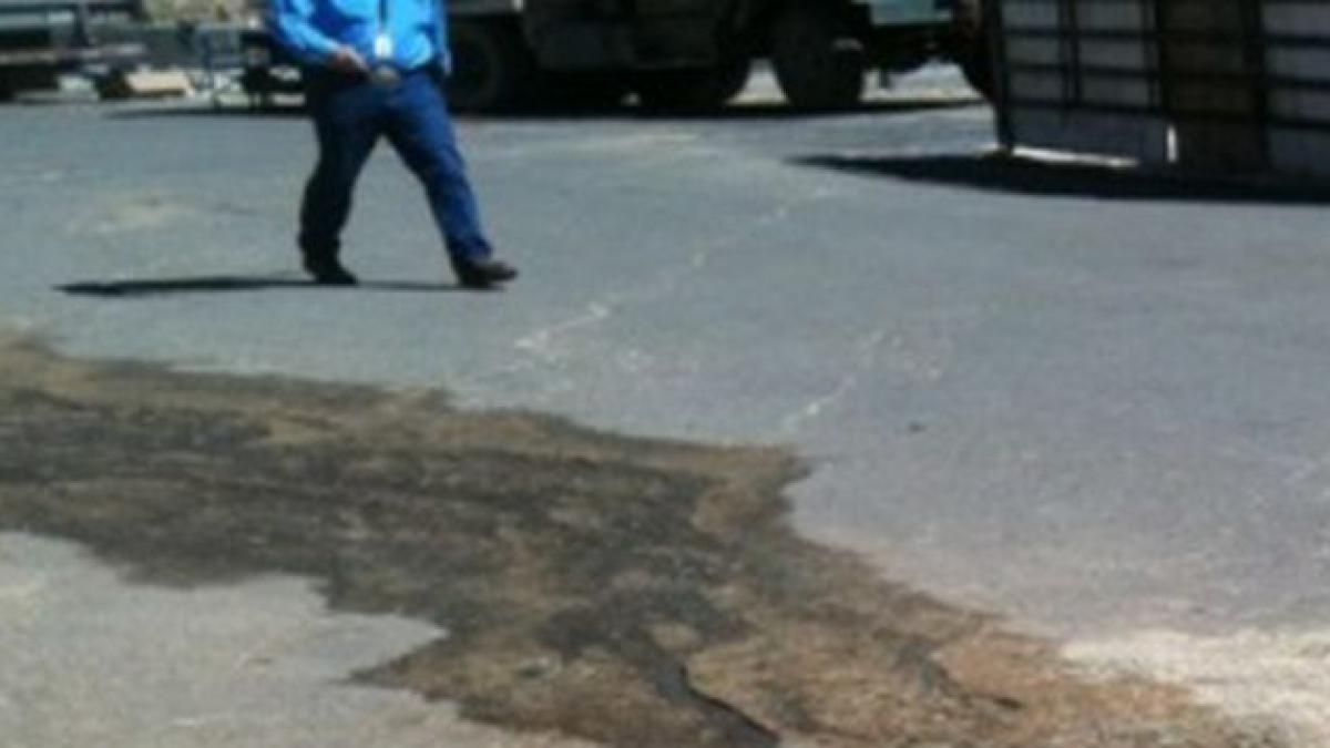 toata gospodaria mi s a umplut de dejectii intr o localitate suceveana ploua cu materii fecale